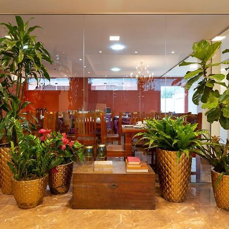 Villa Nomad Hotel Uberaba Bagian luar foto