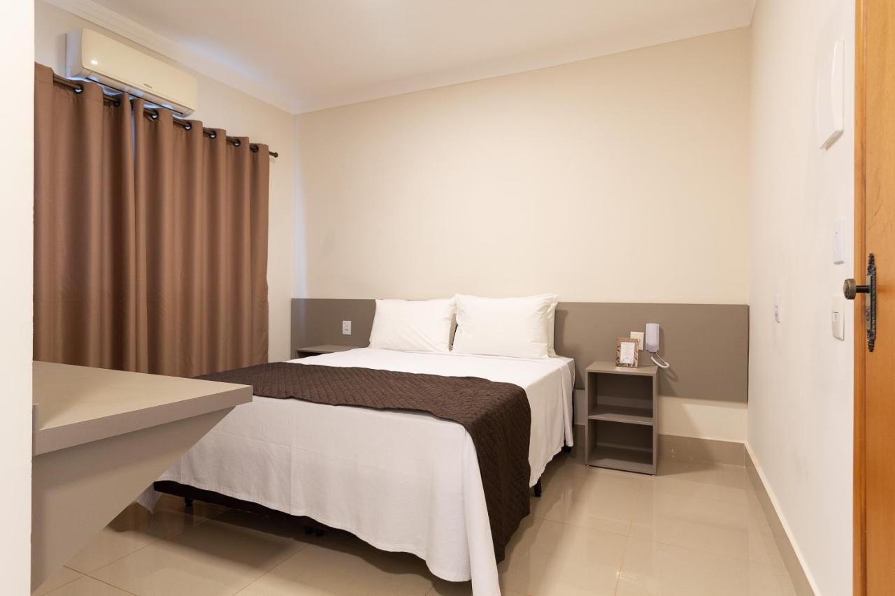 Villa Nomad Hotel Uberaba Bagian luar foto